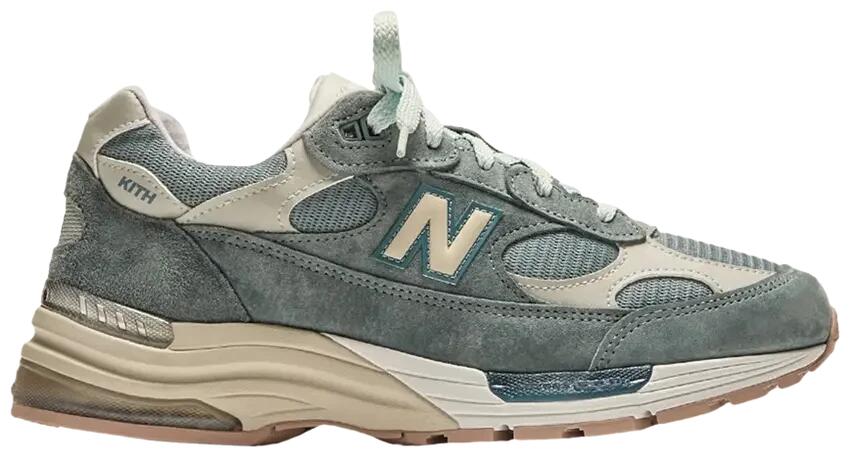 NEW BALANCE picture