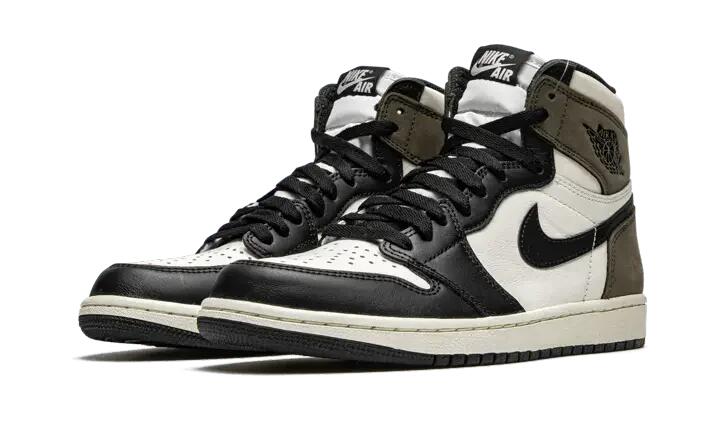 Jordan 1 Retro High Dark Mocha 2/4