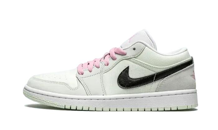 Air Jordan 1 Low Barely Green 1/4
