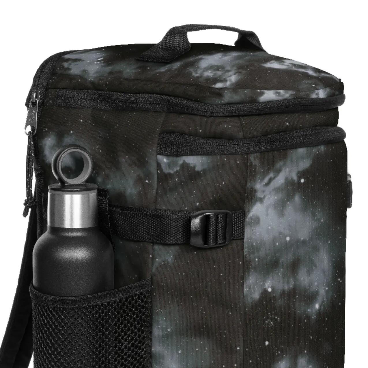 Átalakítható sporttáska zsebkendővel Eastpak Carry 5/5
