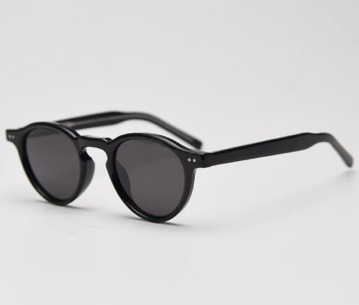 Black Retro Round Polarized Sunglasses - Black