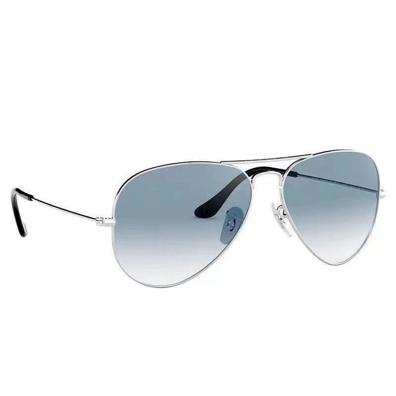 Silver Classic Aviator Sunglasses with Metal Frame