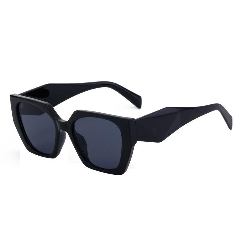 Bold Oversized Black Frame Sunglasses