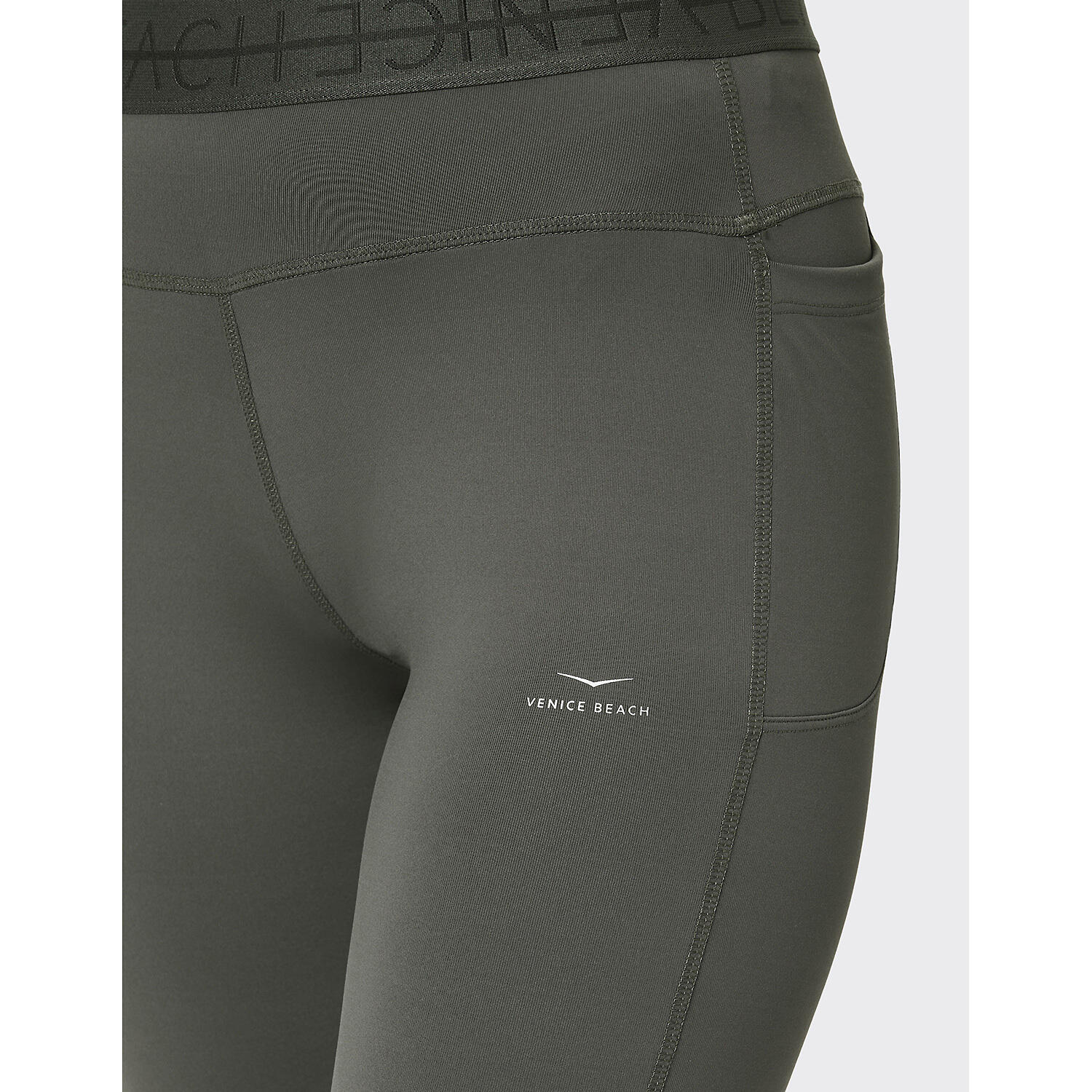 Damen Short Ally D 3/7