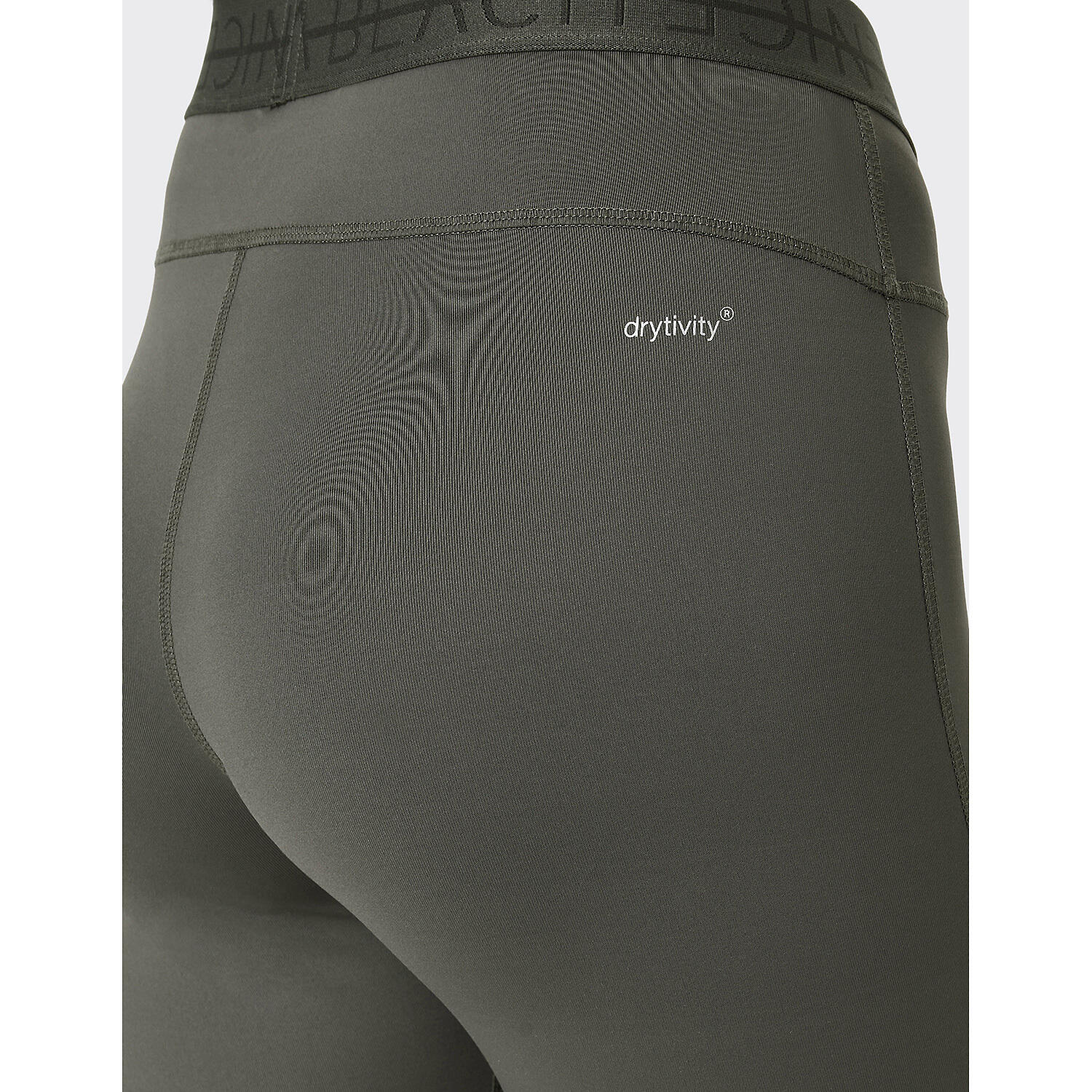 Damen Short Ally D 4/7