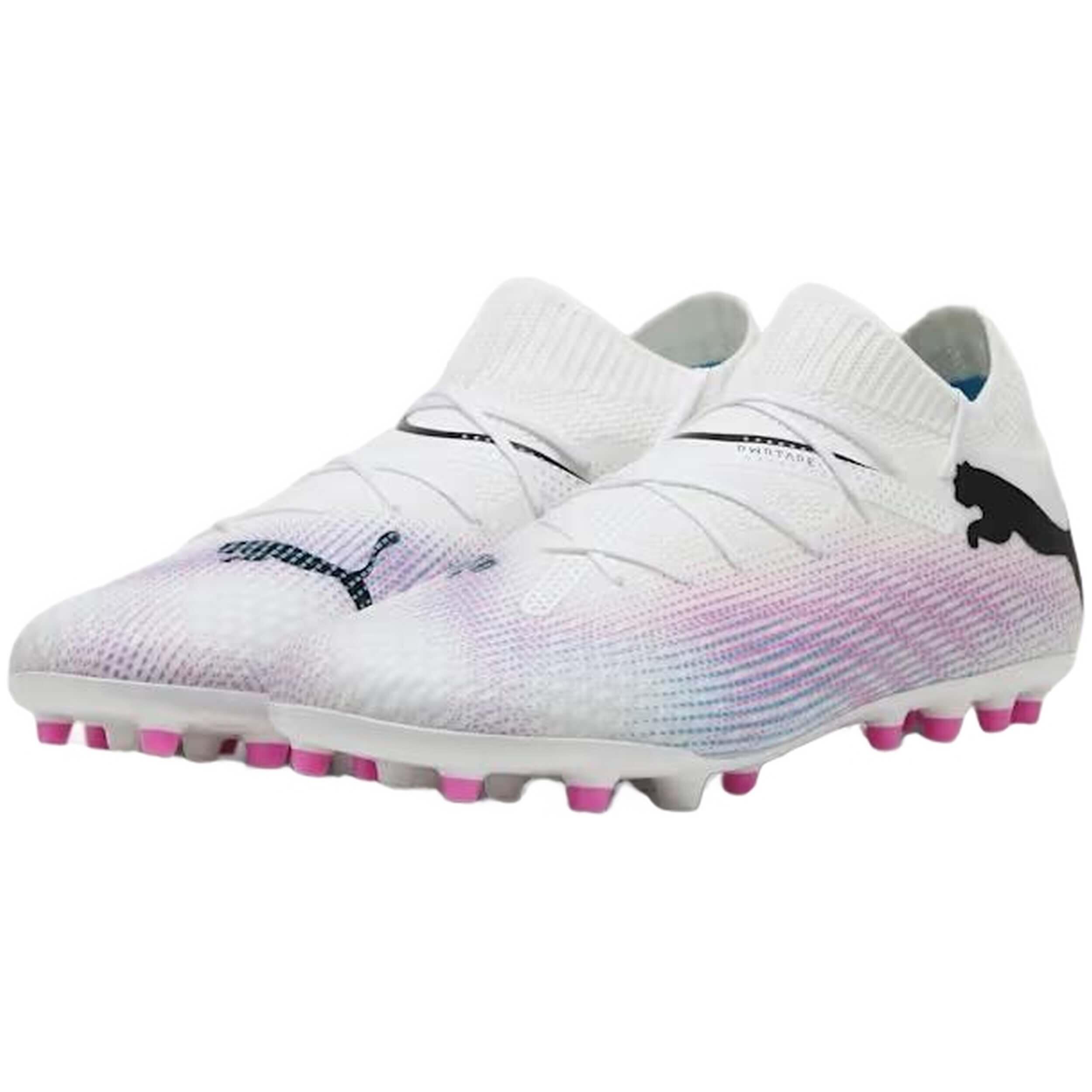 Scarpe da calcio Puma modello 107709-01 per uomini 5/6