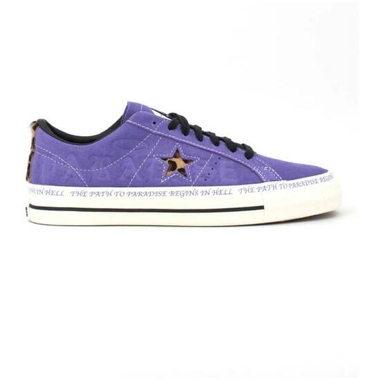 Schoen Converse model A04371C voor mannen