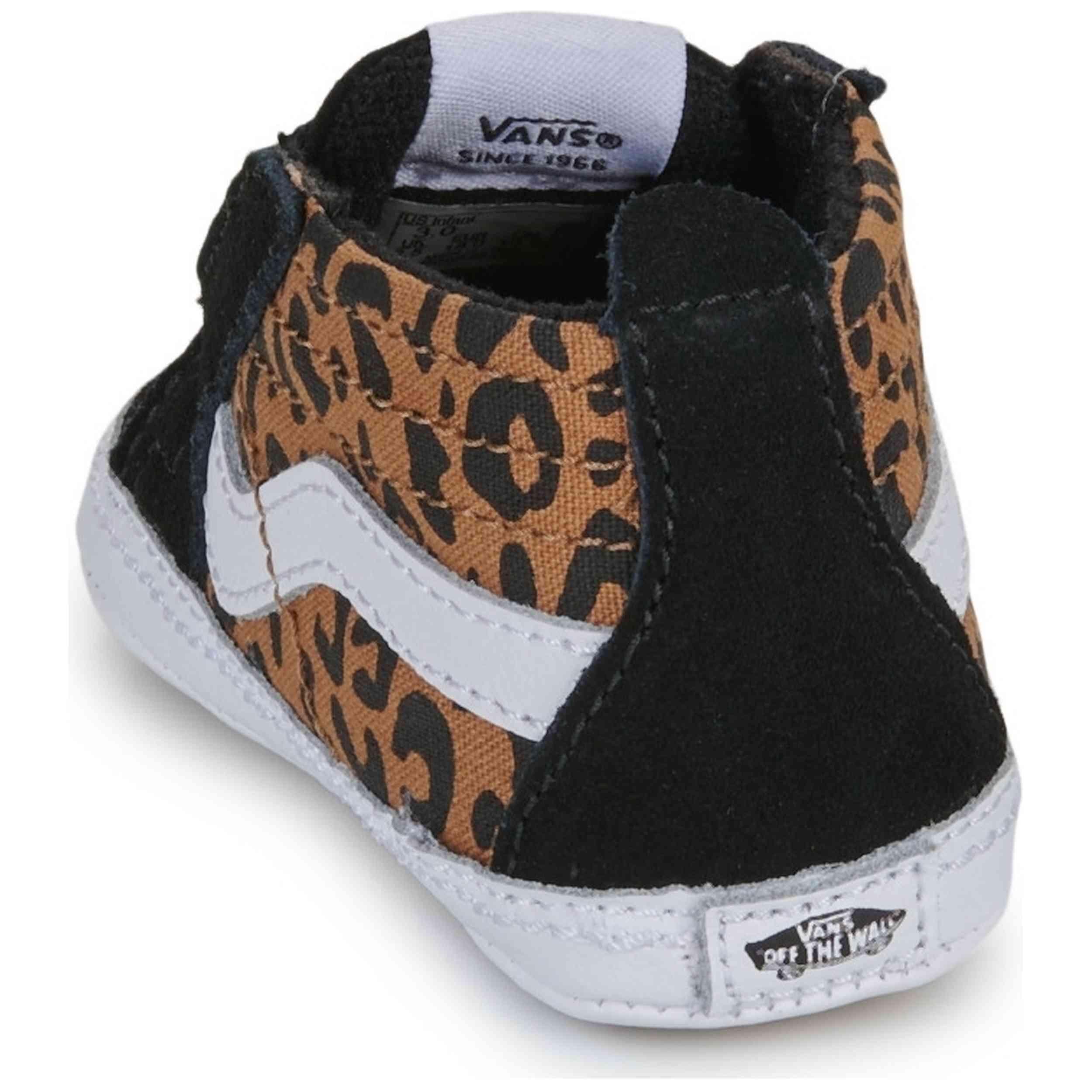 Baskets Vans modèle VN000CRVYS81 pour enfants 4/4