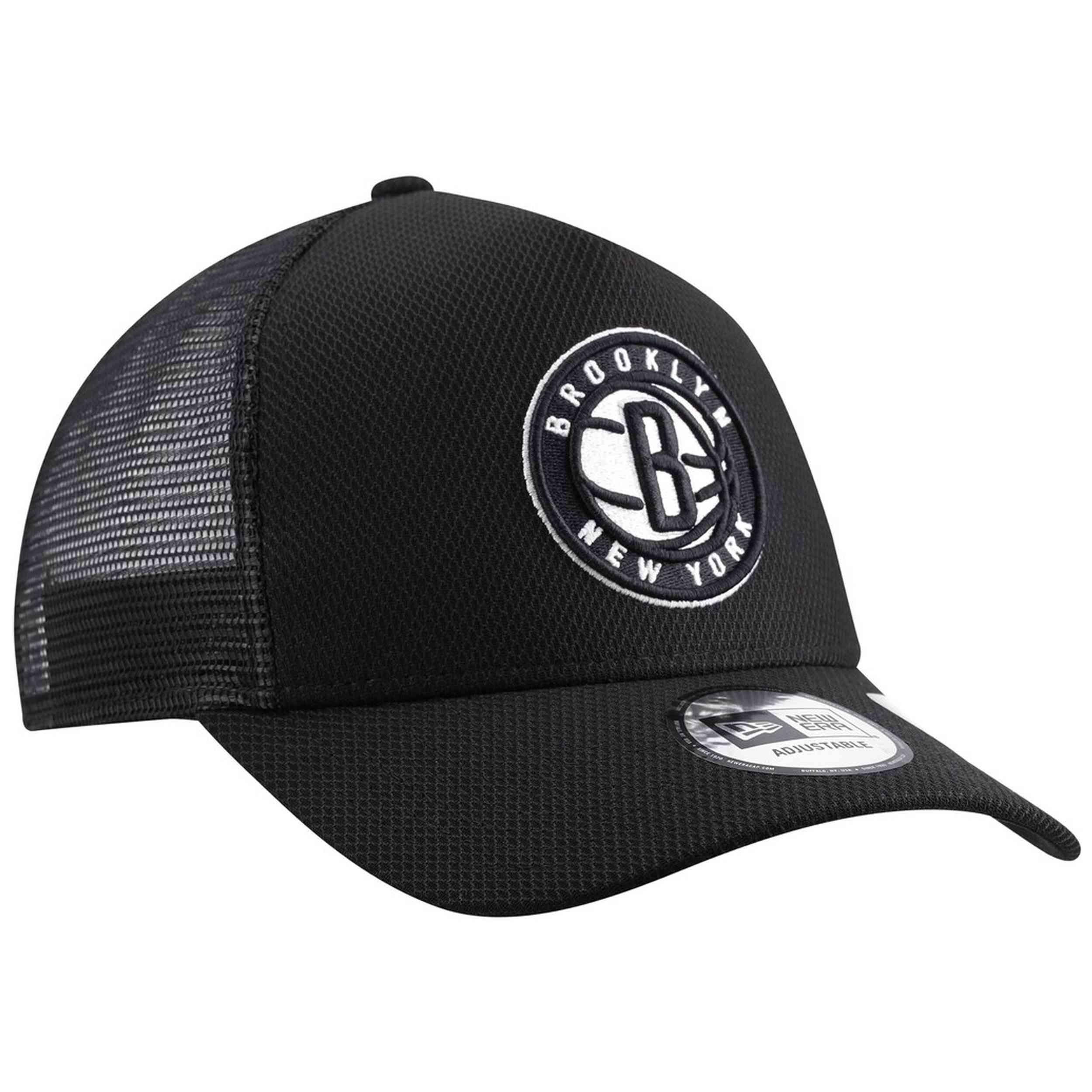 MITCHELL & NESS picture