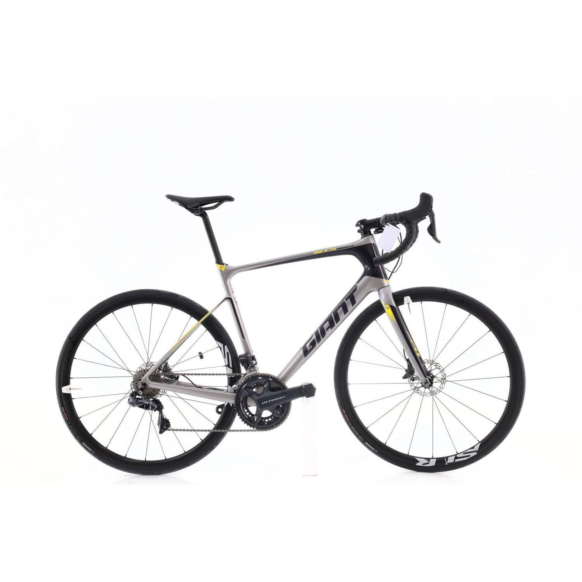 GIANT 2ND LIFE - Silniční kolo Defy Advanced Pro 1 Di2 11V 11 rychlostí