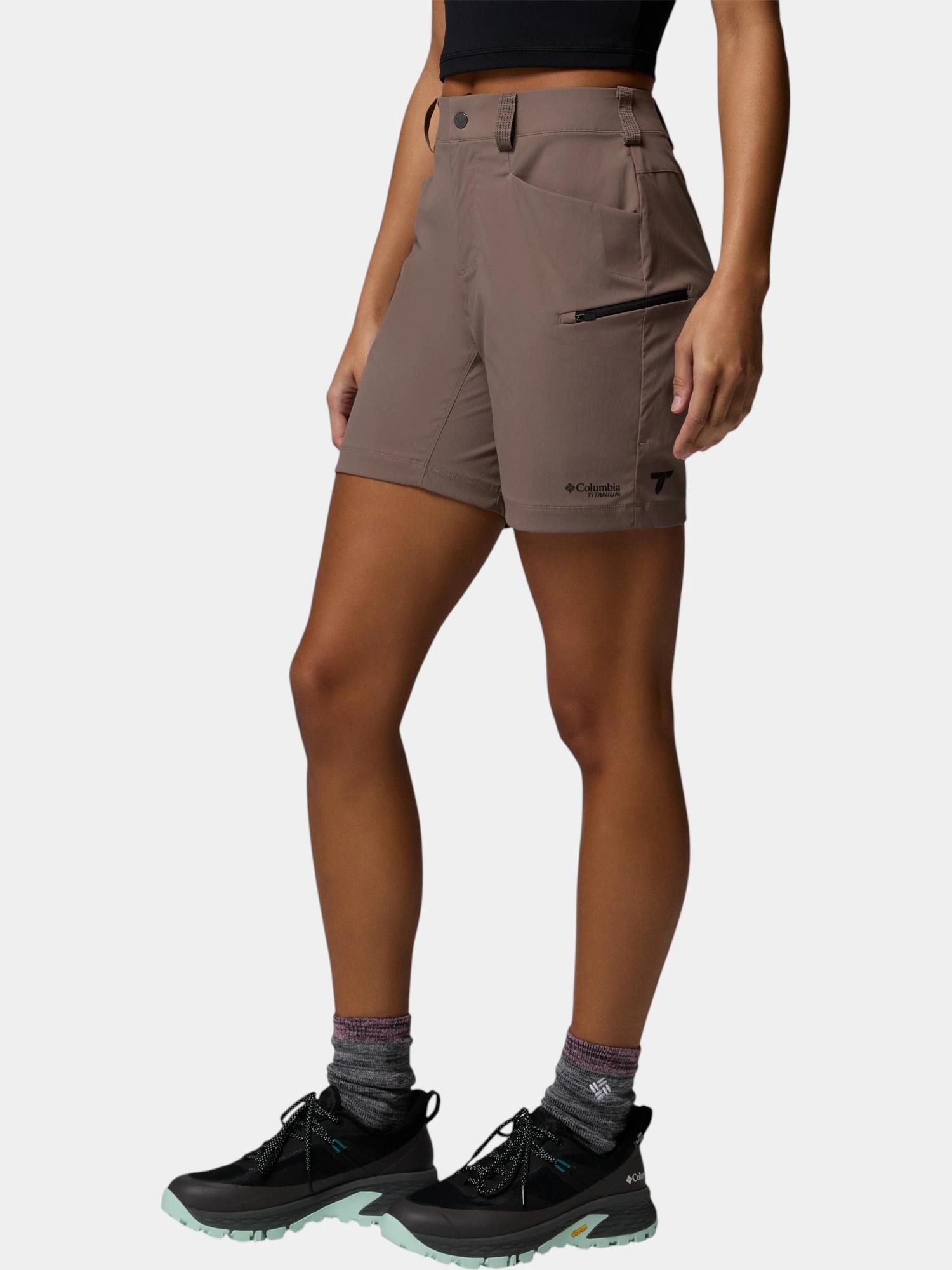 Promo Short De Randonnée Homme Mc Kinley chez Intersport