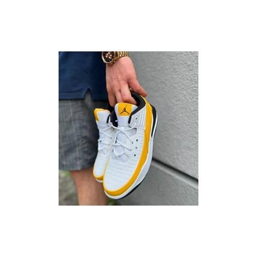 Schoenen voor basketbal voor heren Nike Air Jordan Max Aura 5 3/5
