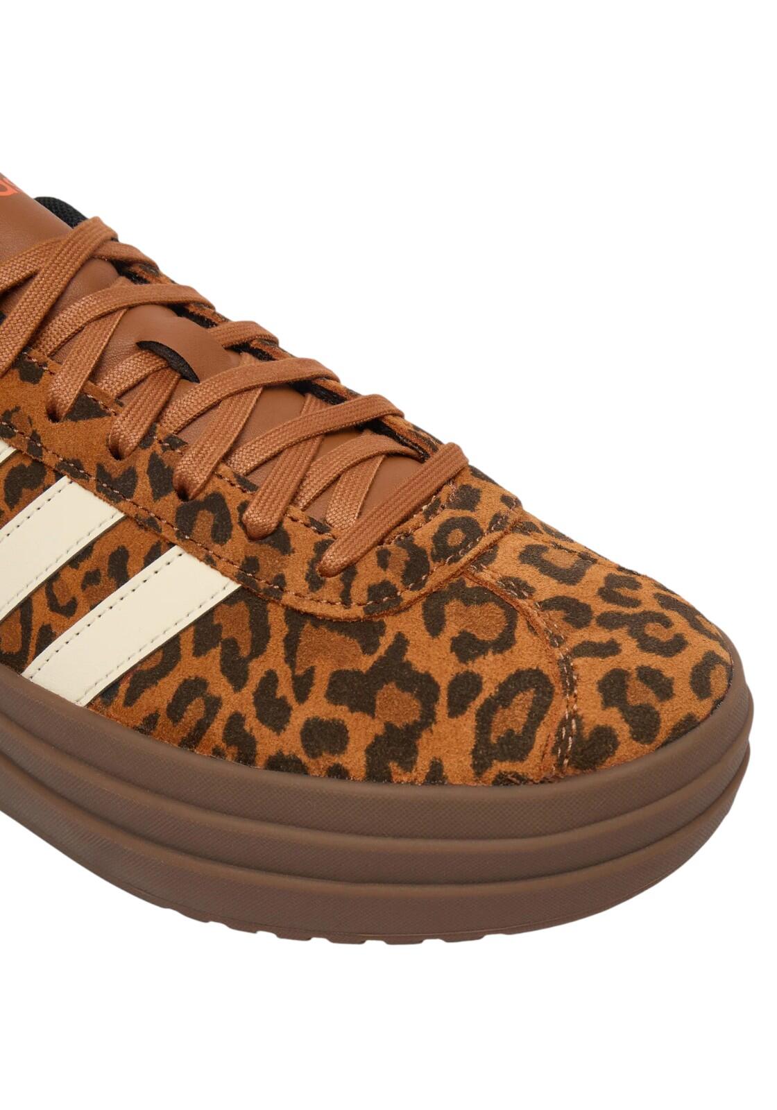 Baskets Adidas modèle 077-52575607128403 pour unisexe 6/7