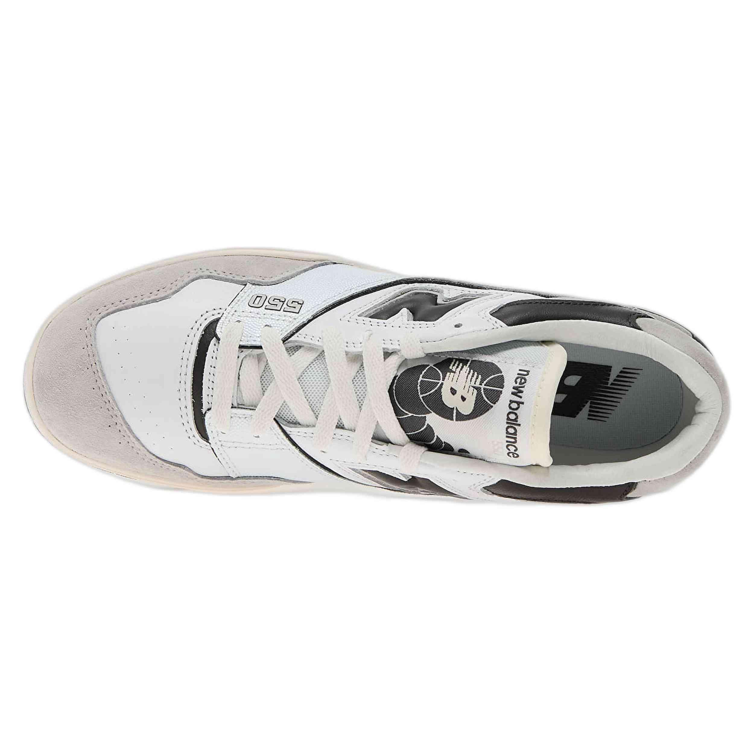 Scarpe New balance modello BB550GWB per uomini 4/5