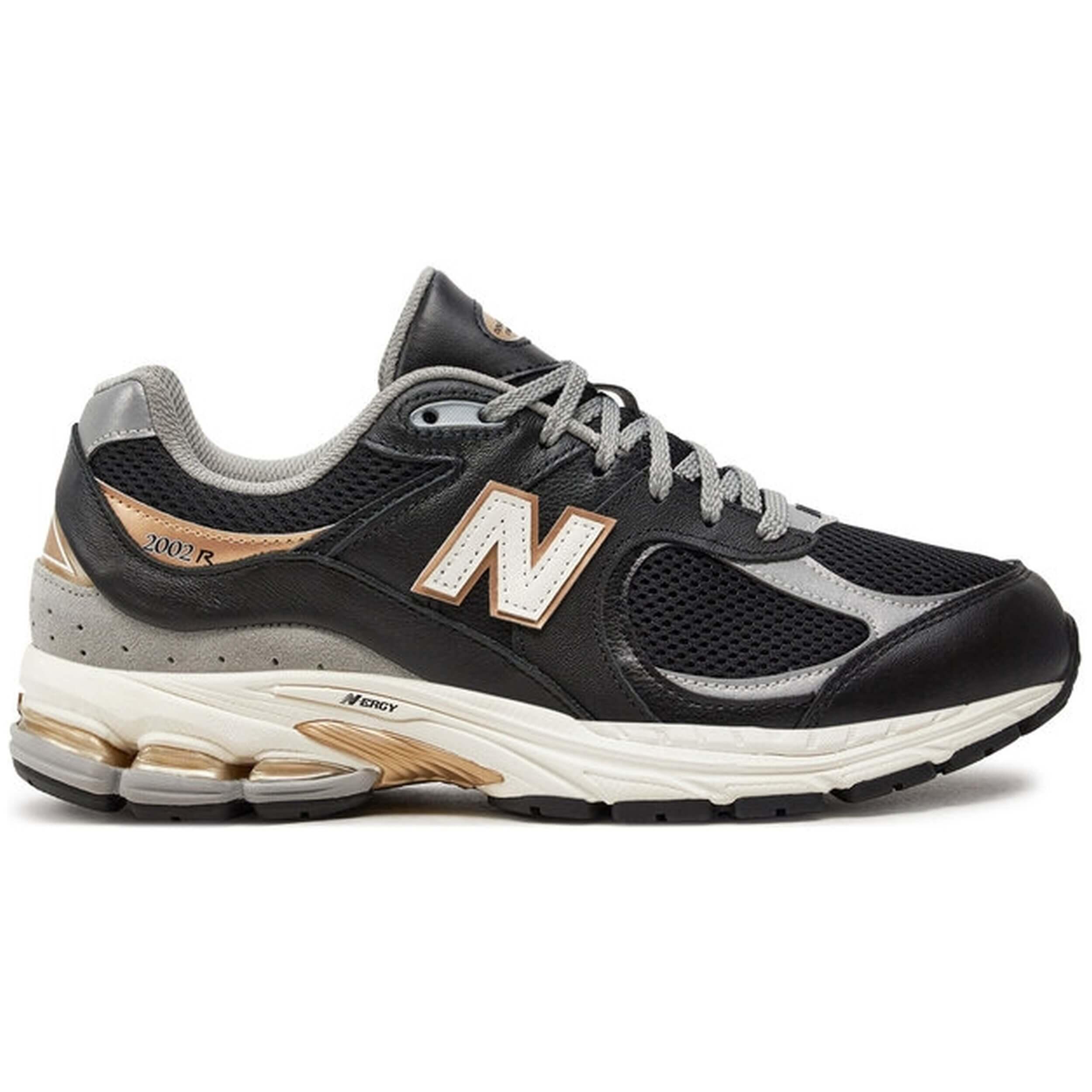 NEW BALANCE picture
