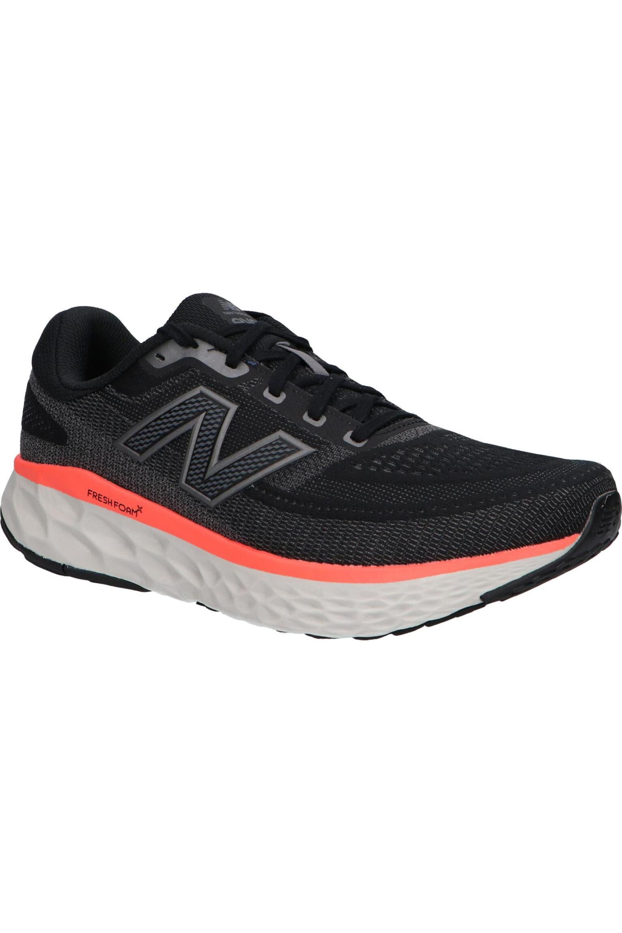 Scarpe da running New balance modello MEVOZRU4 per uomini 2/5