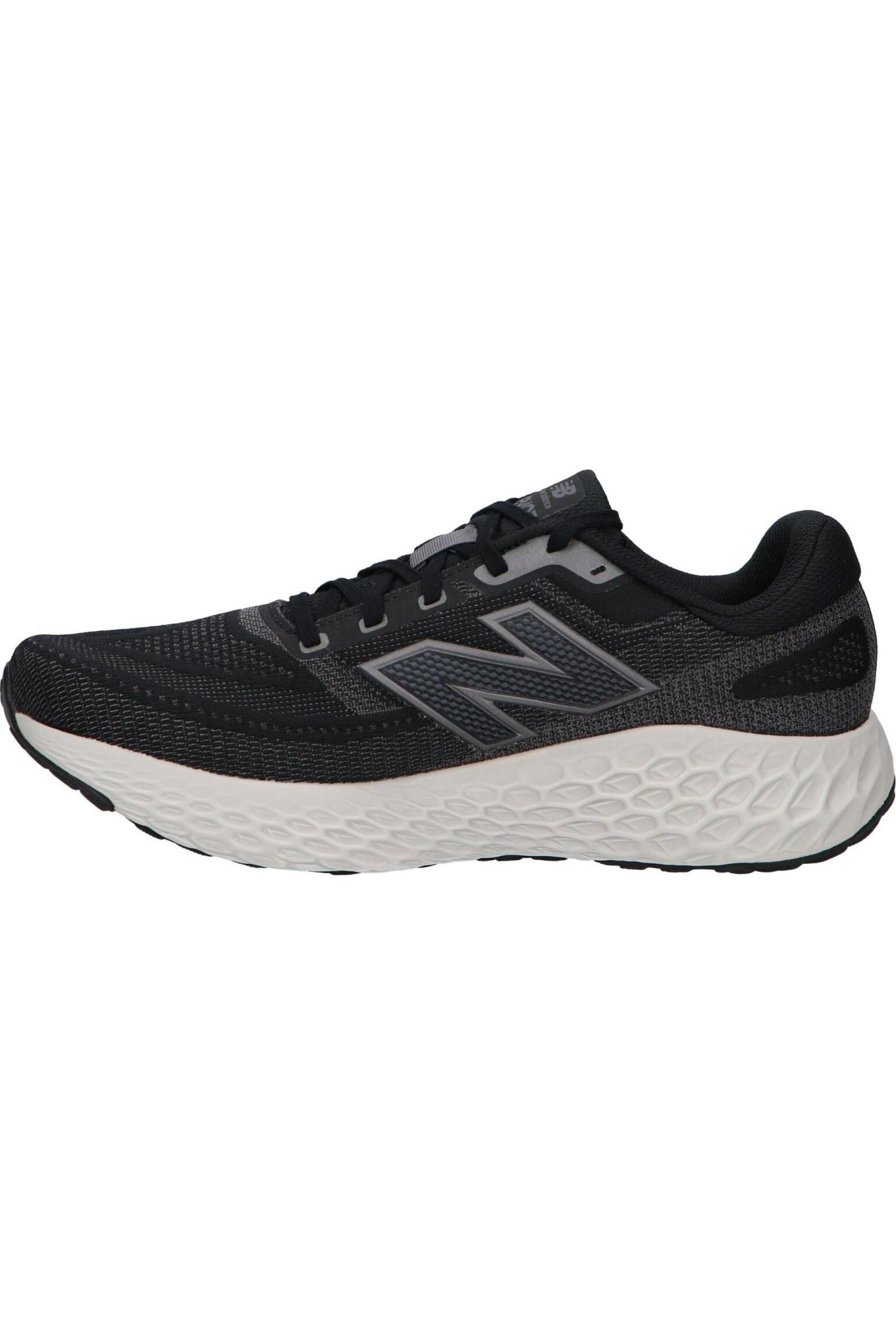 Scarpe da running New balance modello MEVOZRU4 per uomini 4/5