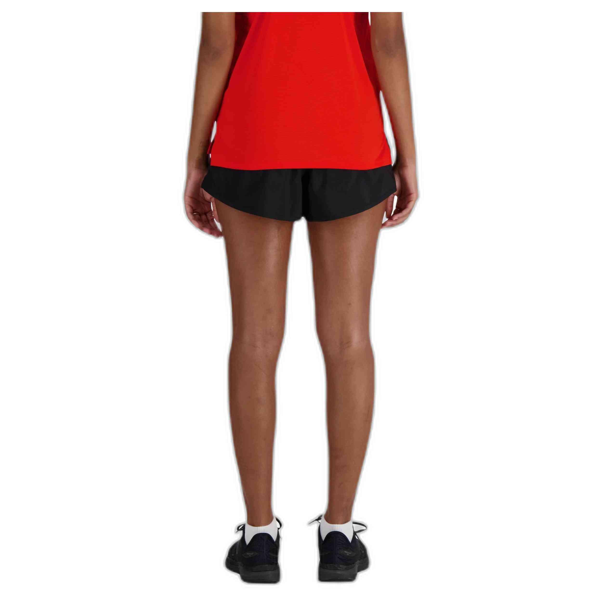 Pantaloncini New balance modello WS41226BK per donne 2/4