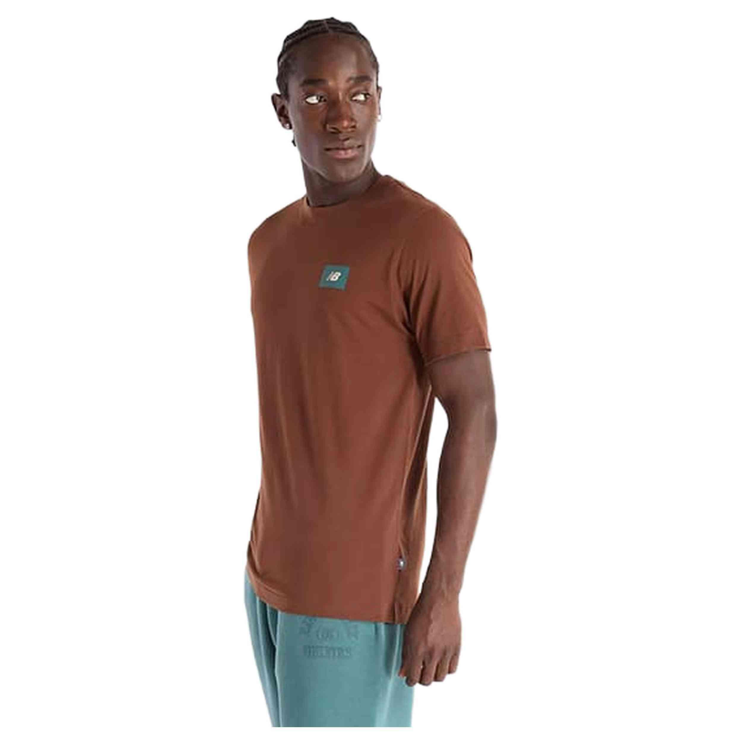 Maglia a maniche corte New balance modello MT41584-ROK per uomini 2/3