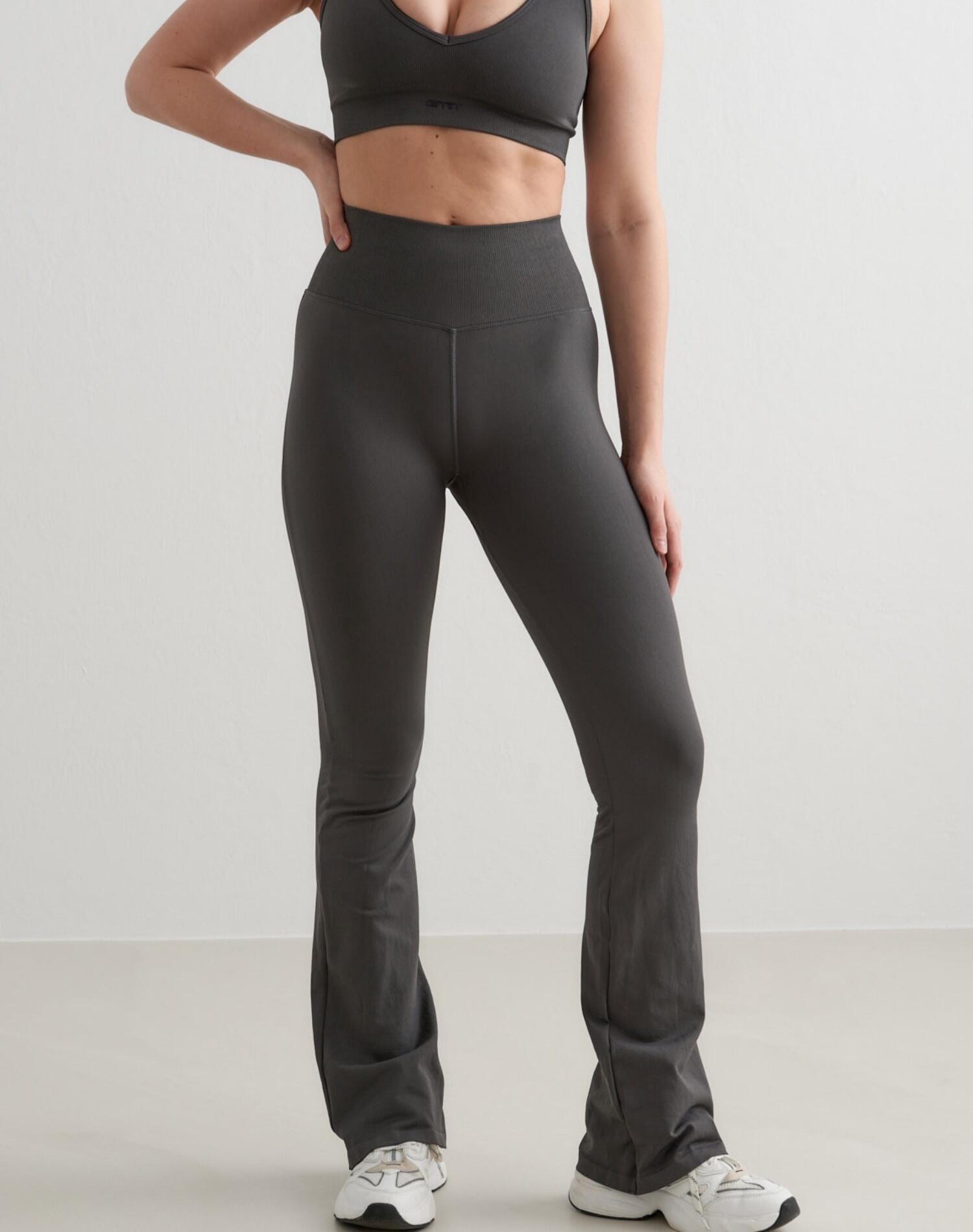 Damskie legginsy bezszwowe rozszerzane, squat proof Shape Seamless ciemnoszare