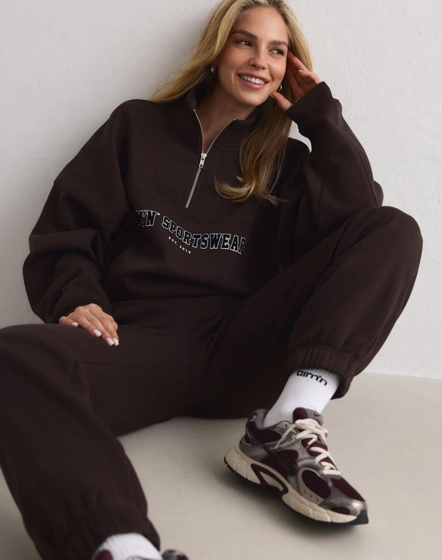 Pantalón de Chándal Mujer Punto Cepillado Tiro Medio Clásico Chocolate 4/5