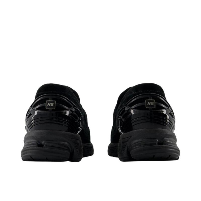 1906L Black Suede
