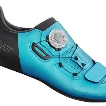 Pair of Shimano RC502 Women's Road Shoes Turquoise Blue