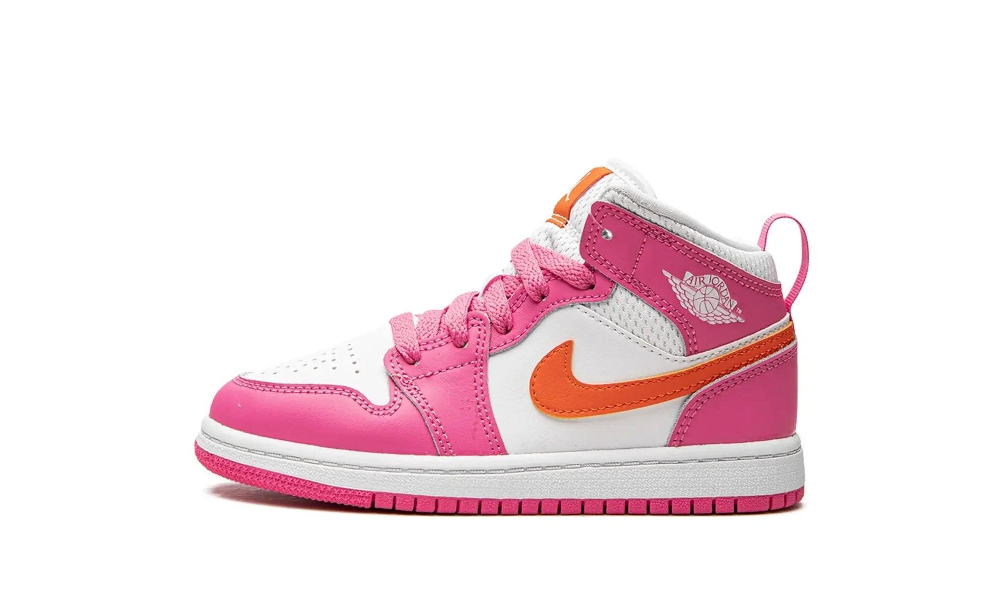 NIKE picture