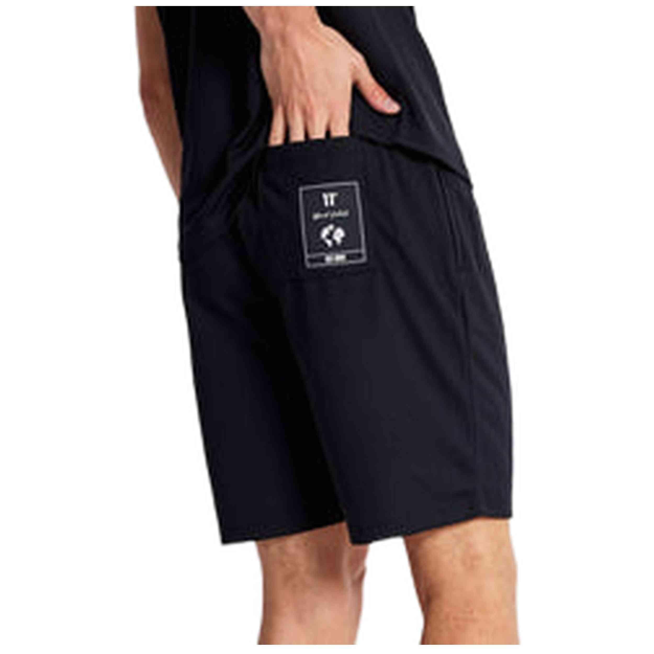 Short 11 degrees modèle 11D3698-001 pour homme 2/4