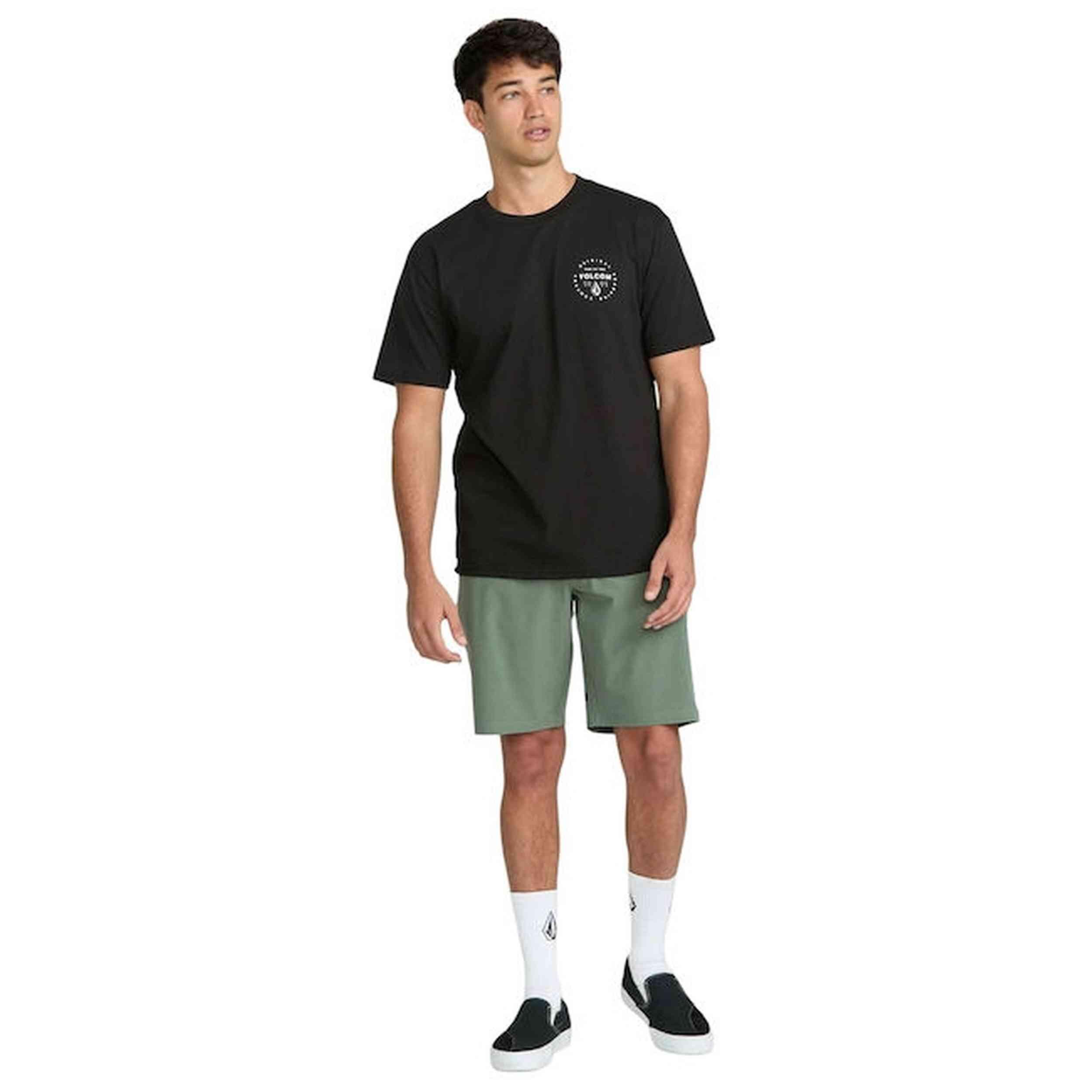 Calções Volcom modelo A3212306-LTO para homem 3/4