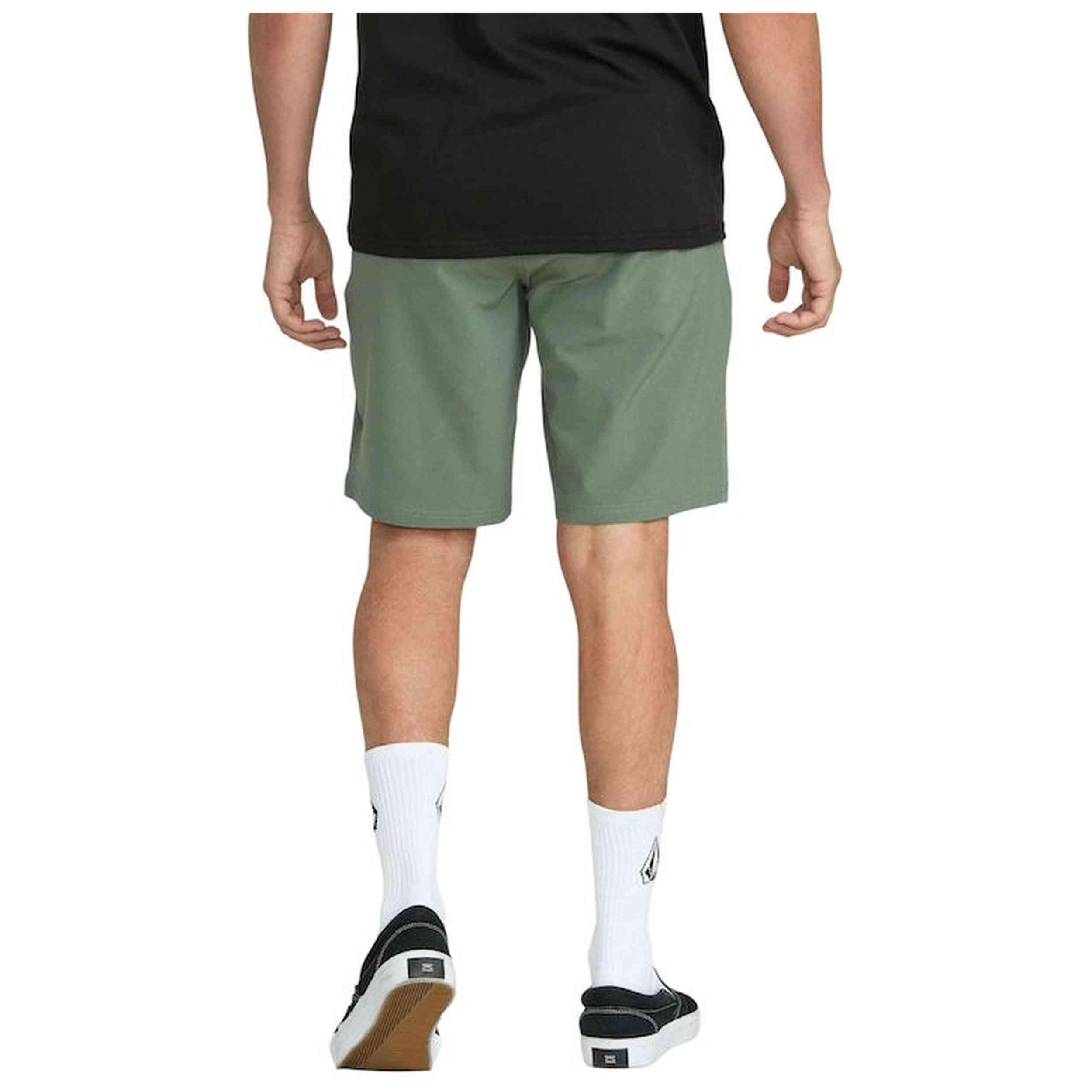Calções Volcom modelo A3212306-LTO para homem 2/4