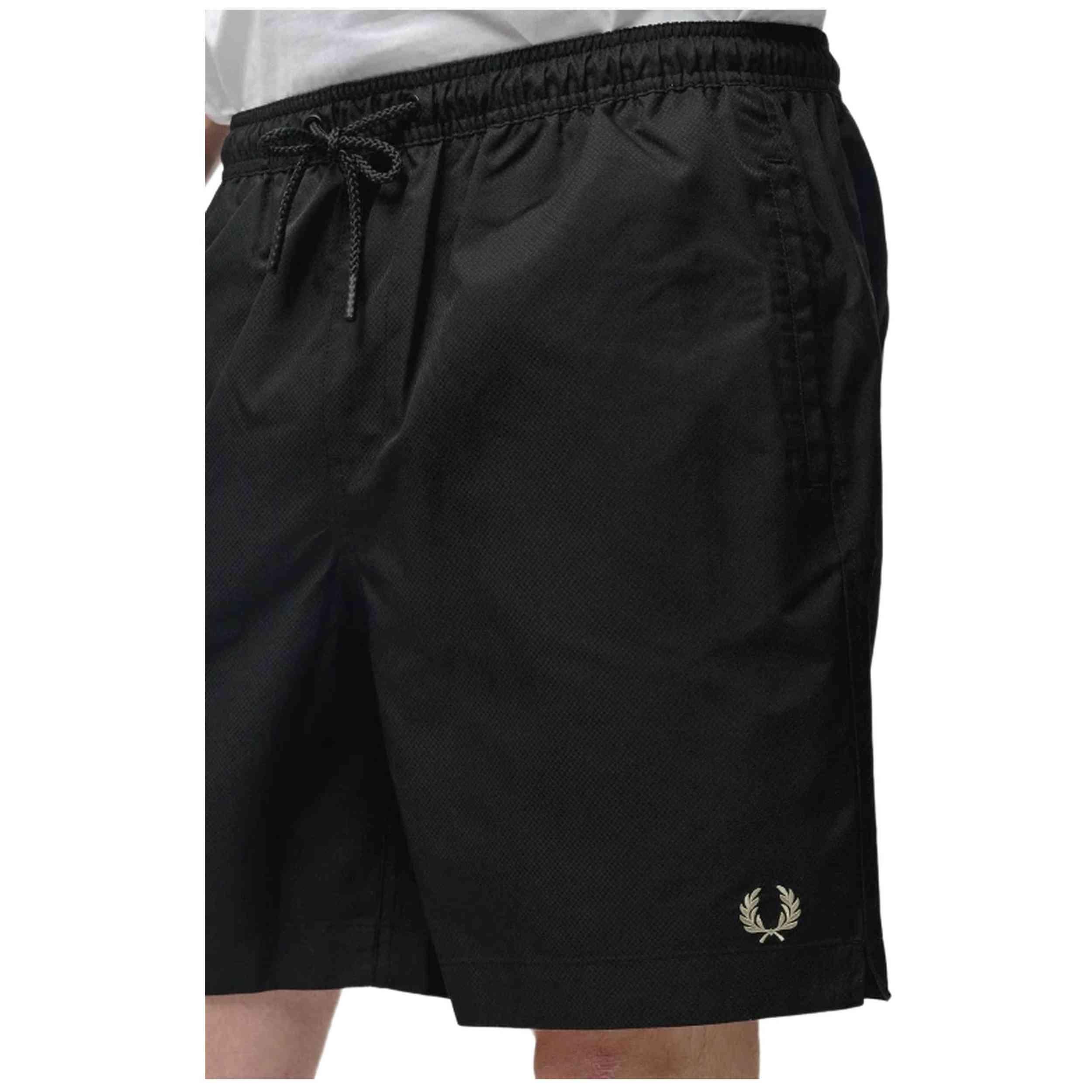 Pantalon corto Fred perry modelo 48652696944979 para hombre 2/3