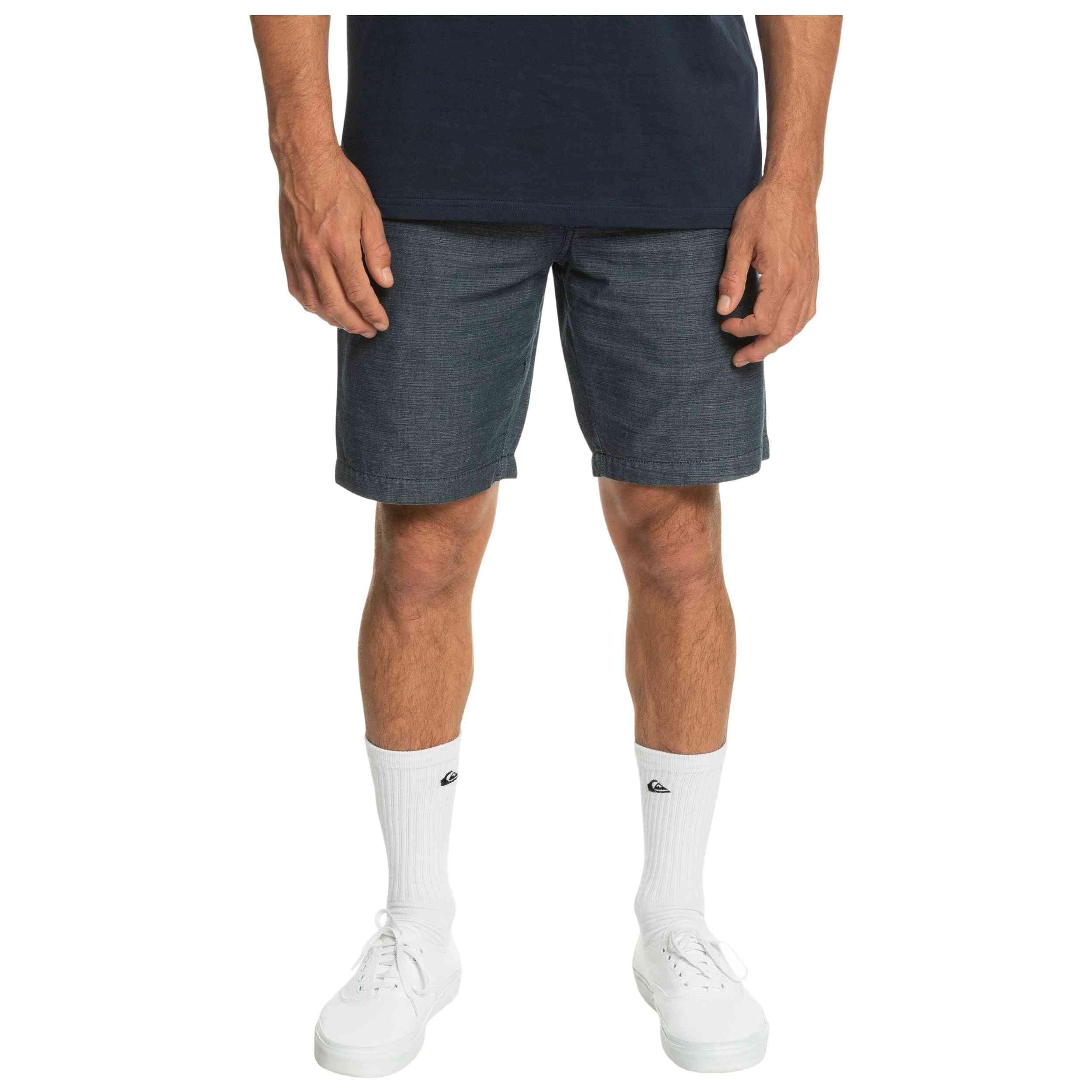 QUIKSILVER picture