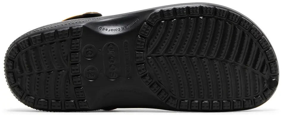 Crocs Classic Clog Pokémon Charizard 3/5
