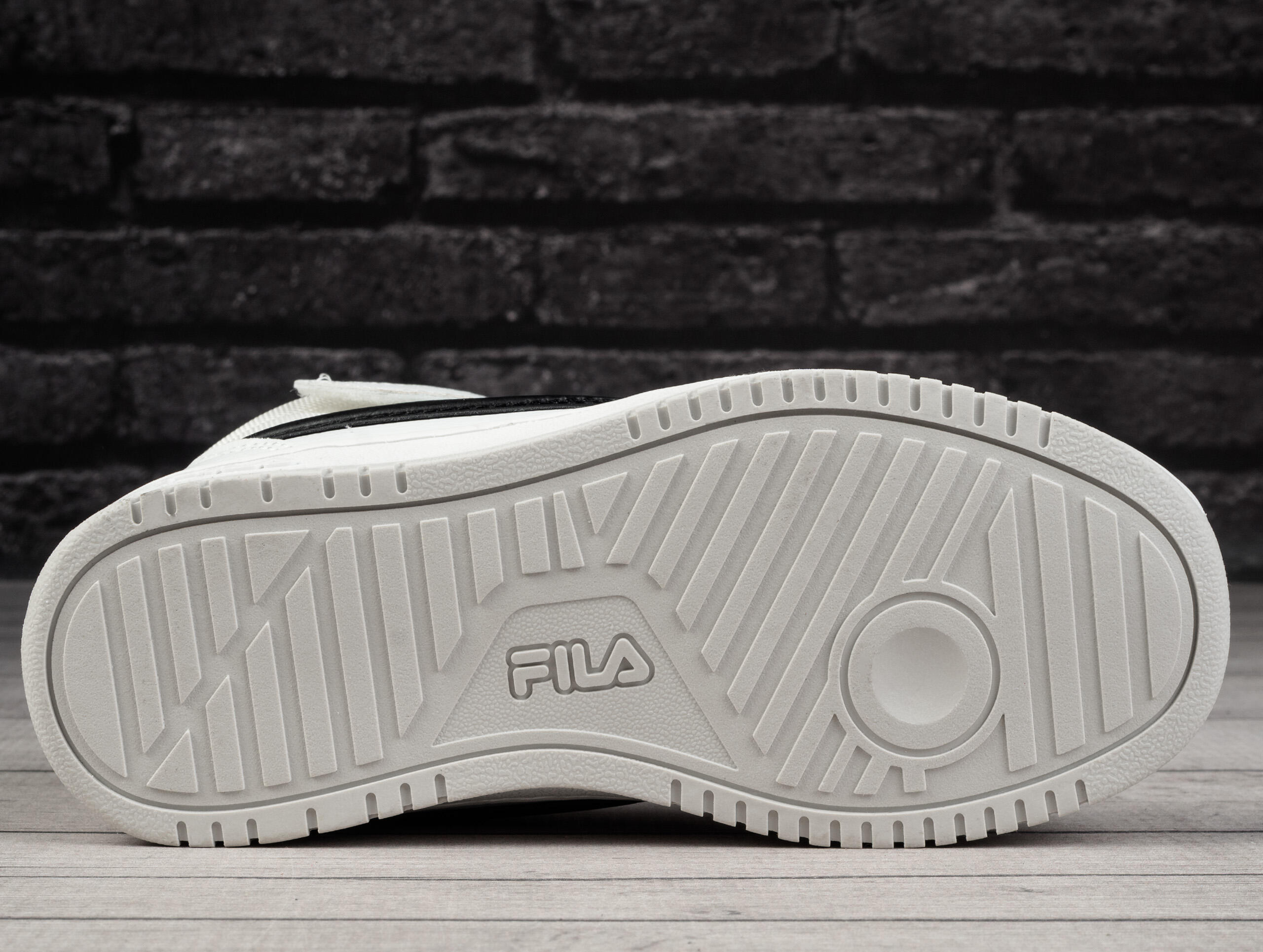 Buty dziecięce sportowe  do chodzenia Fila REGA NF MID VELCRO KIDS 6/6