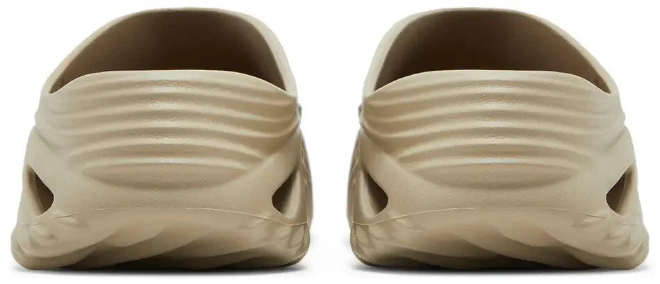 Crocs Echo Wave Clog Moth 4/5