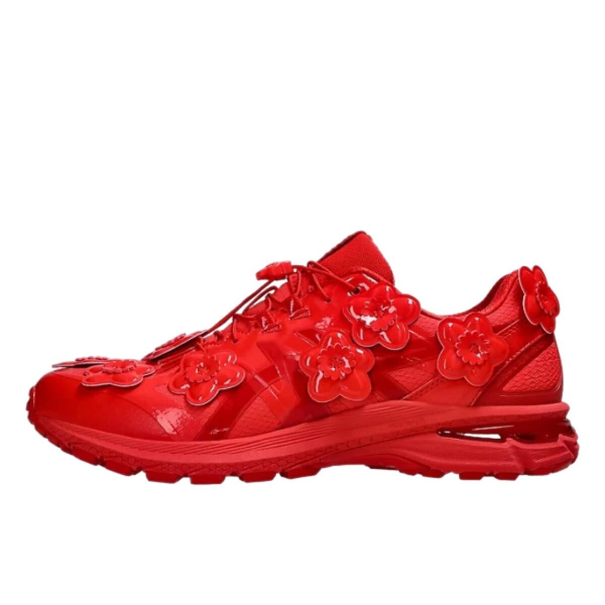 ASICS picture