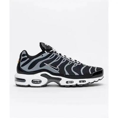Scarpa universali uomo Nike Air Max Plus Grind