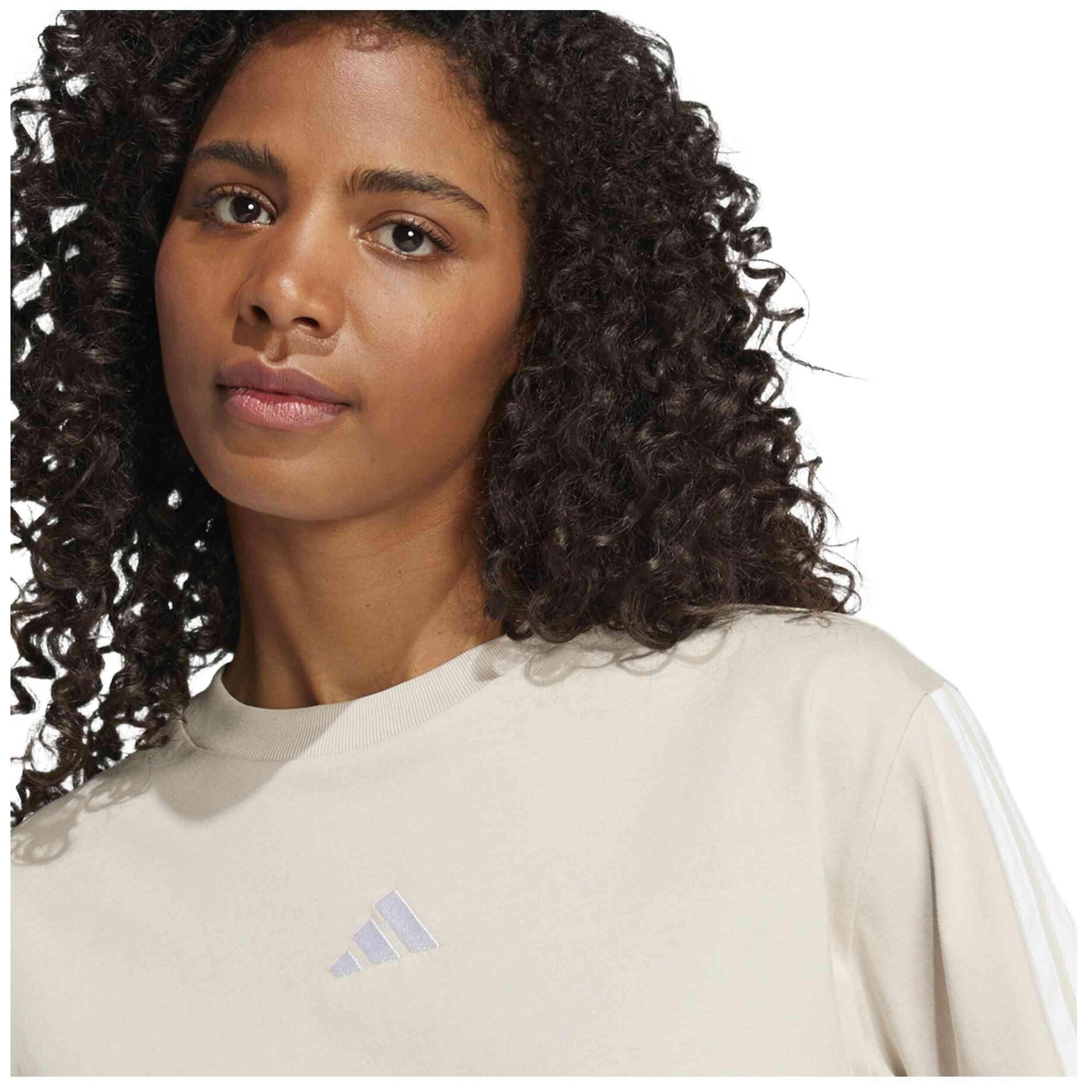 T-shirt Adidas model JE1204 for women 5/6