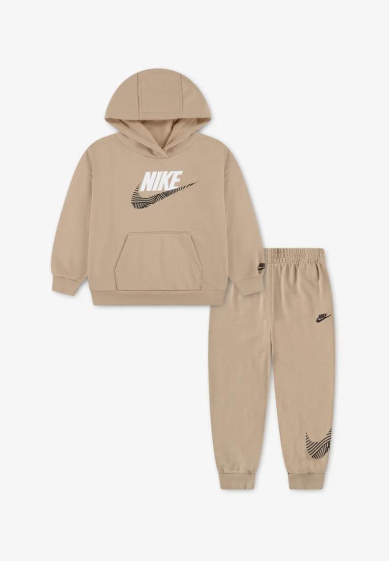 NIKE picture