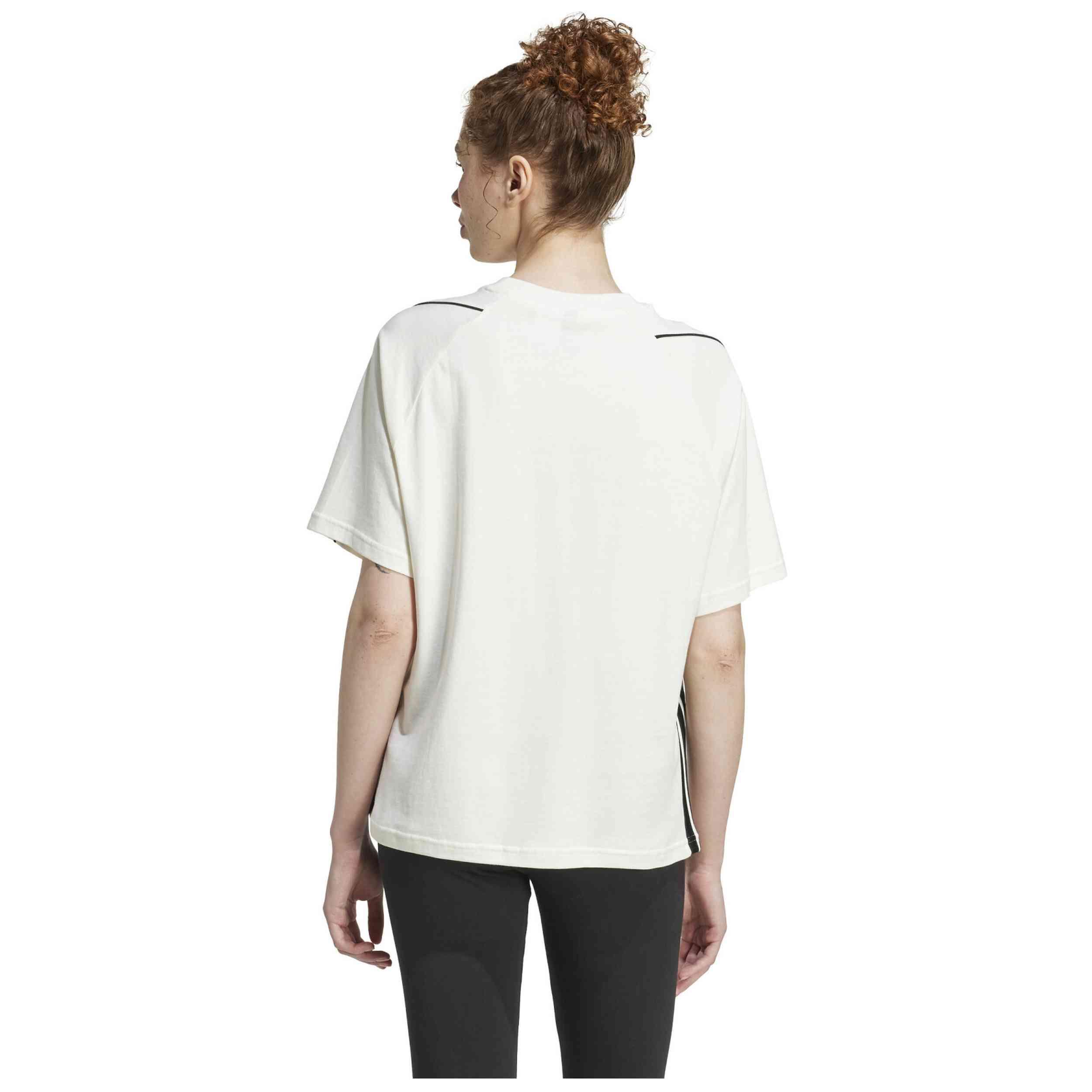 T-shirt Adidas modèle JW0450 pour femmes 3/5