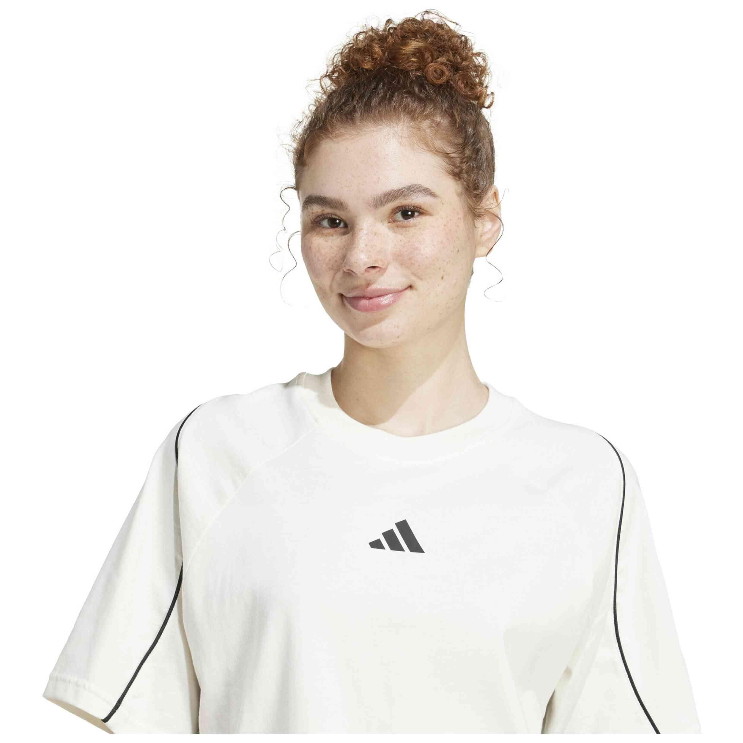 T-shirt Adidas modèle JW0450 pour femmes 4/5