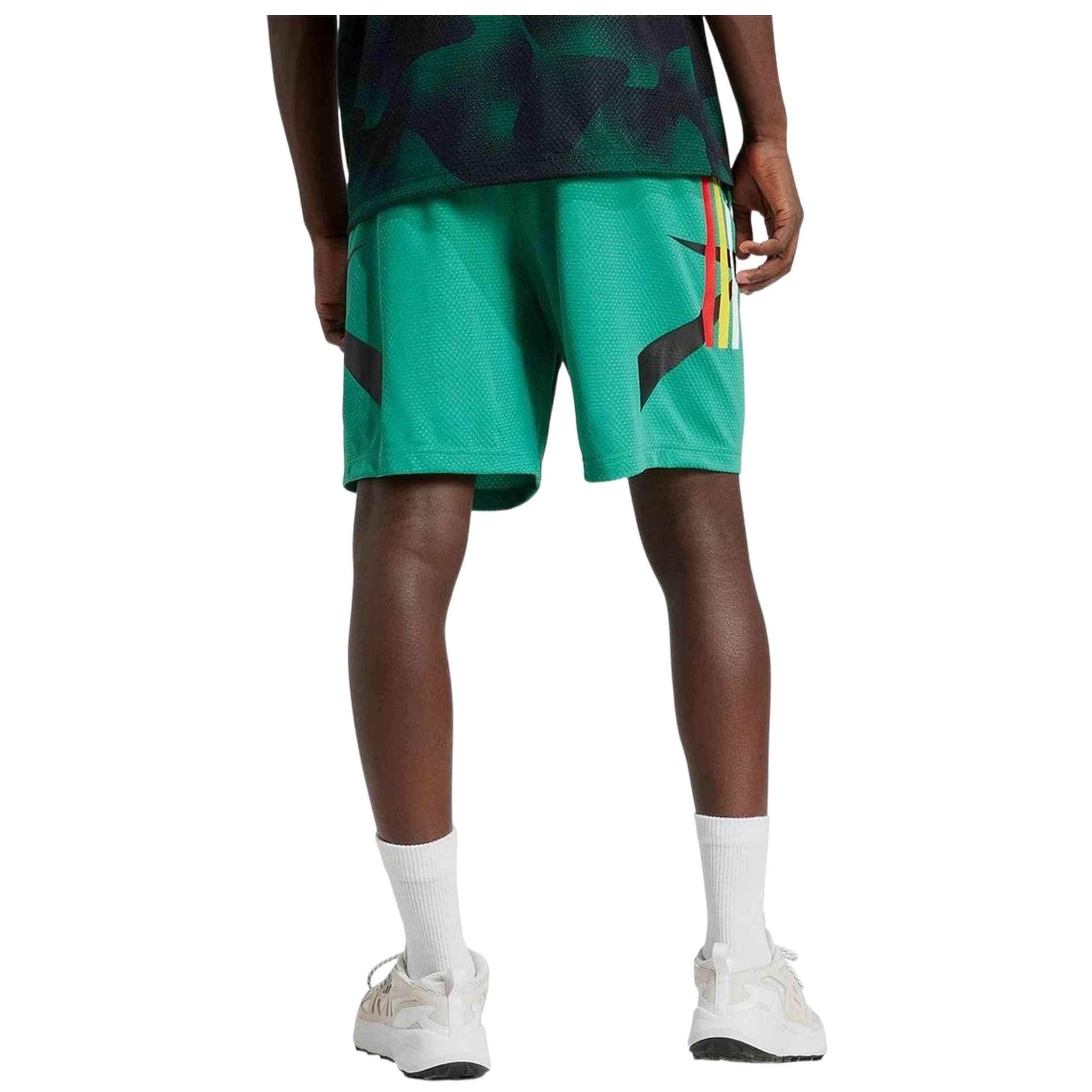 Pantalon corto Adidas modelo JC8055 para hombre 3/5