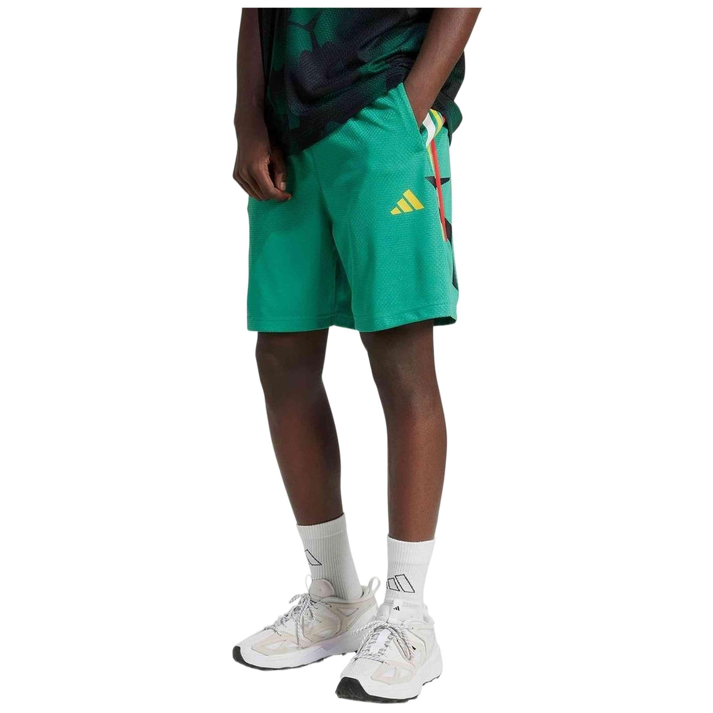 Pantalon corto Adidas modelo JC8055 para hombre 4/5