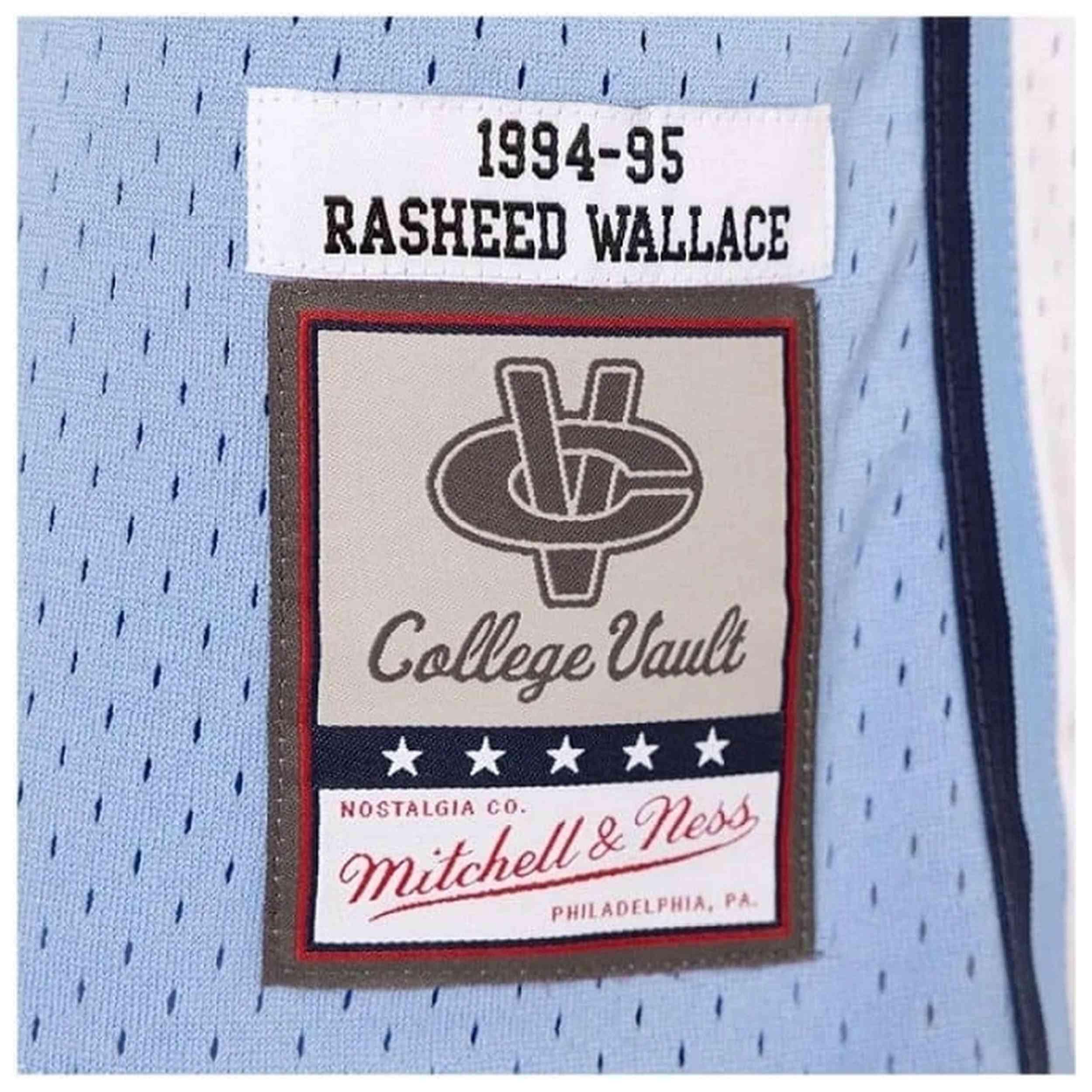 Camiseta de baloncesto Mitchell & ness modelo SMJY5359-UNC94RWALTBL para hombre 3/3