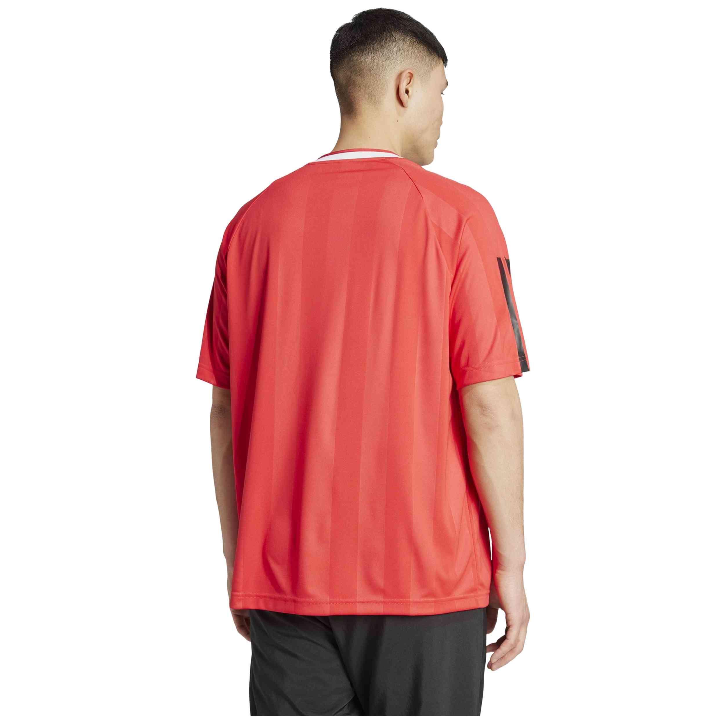 T-shirt Adidas modèle KB5569 pour homme 3/6
