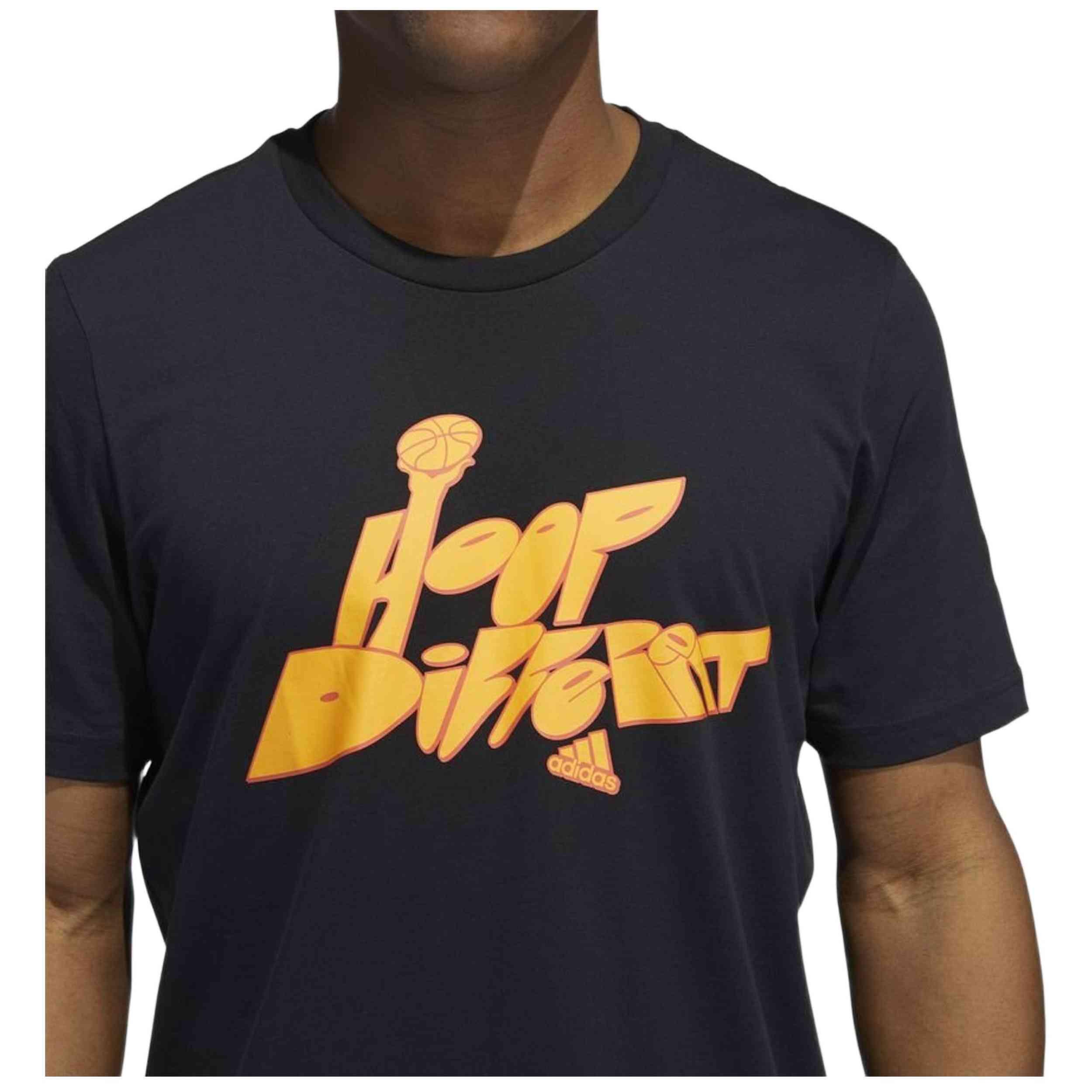 T-shirt Adidas modelo GS7195 para homem 4/5