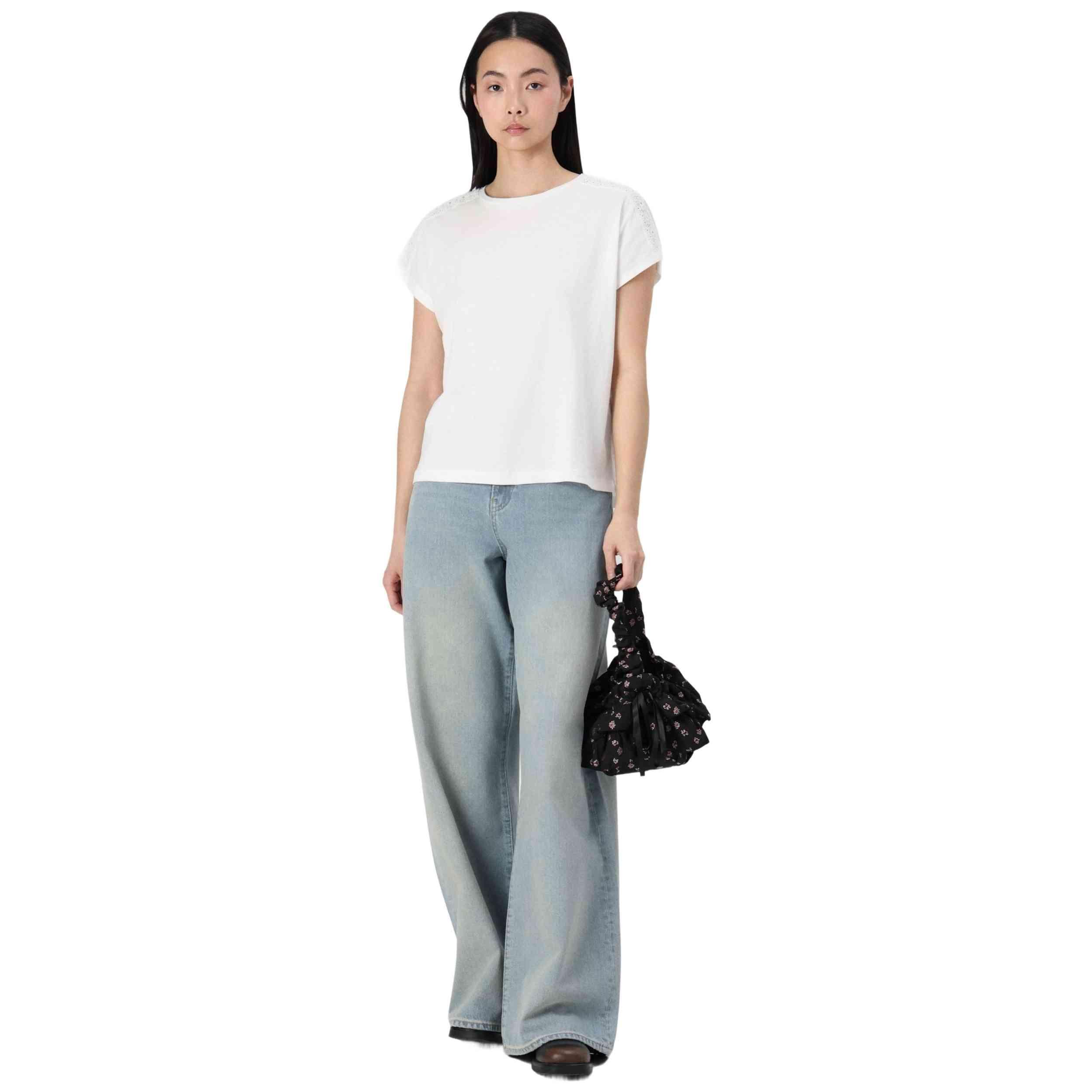 T-shirt Vero moda modèle 077-51116230377811 pour femmes 3/5