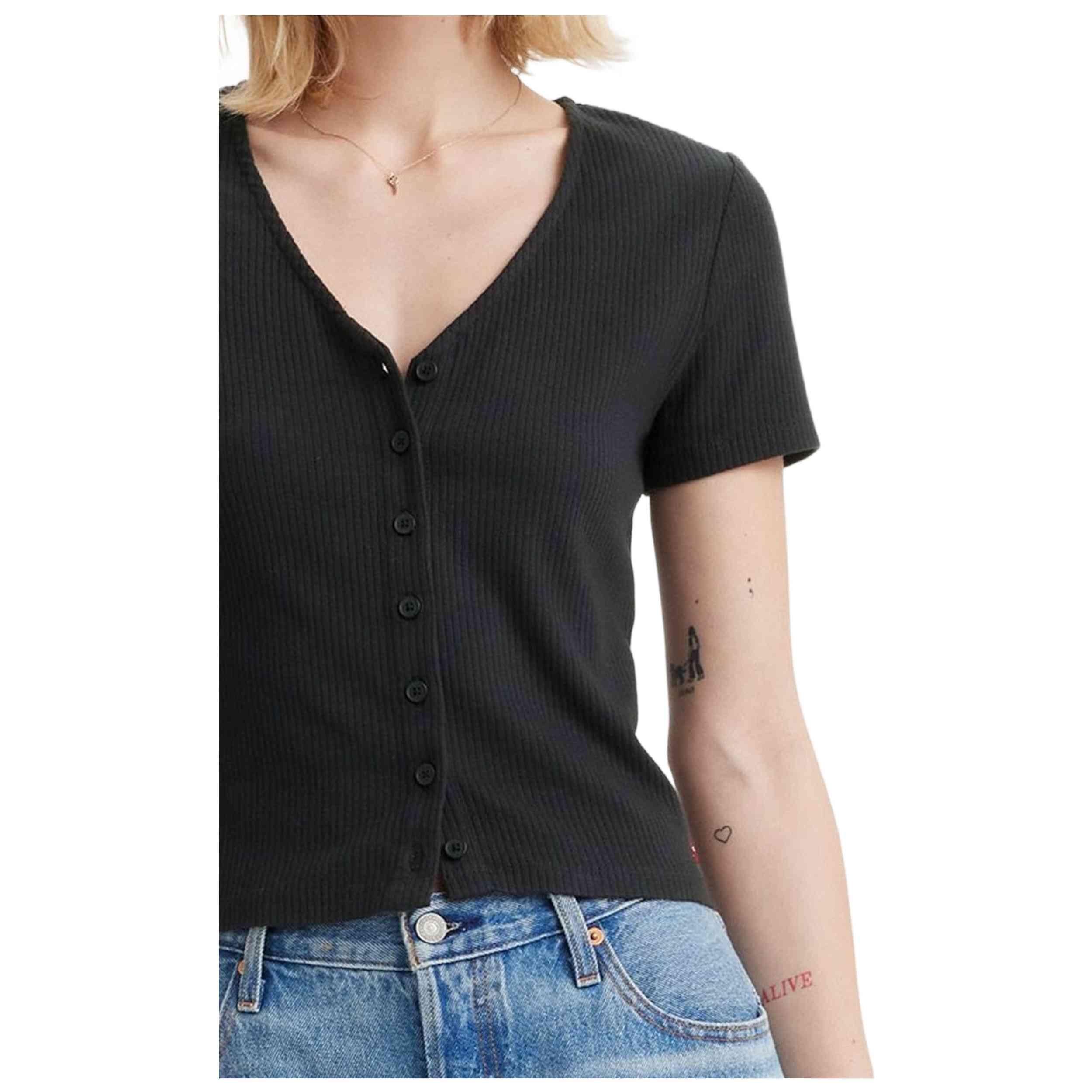 Camiseta de manga corta Levi's modelo A87820000 para mujer 3/4
