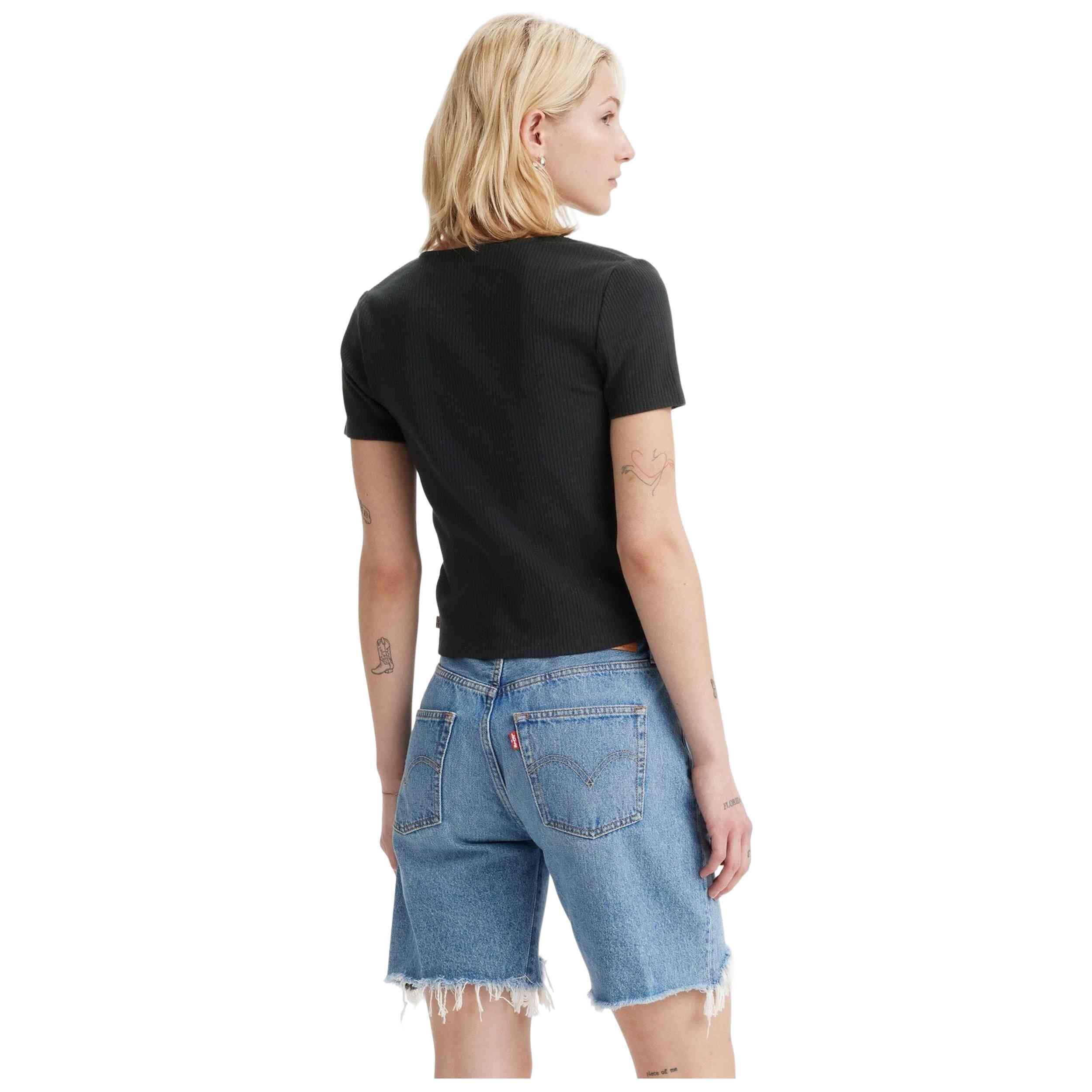 Camiseta de manga corta Levi's modelo A87820000 para mujer 2/4